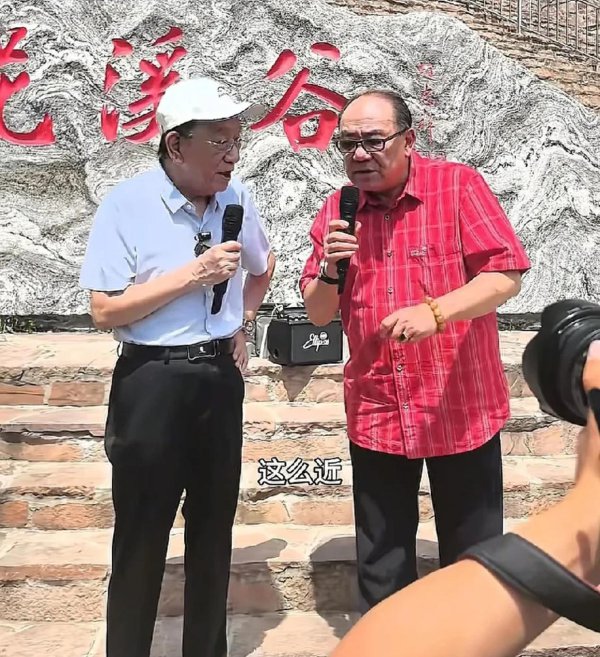 河北邯郸花溪谷请相声助宣传,何云伟王玥波之后又有大动作