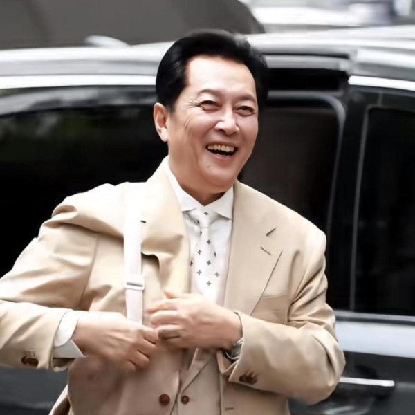 短剧爆火！唐国强、王丽坤纷纷入局，李沐宸凭《握管》狂揽7000万！